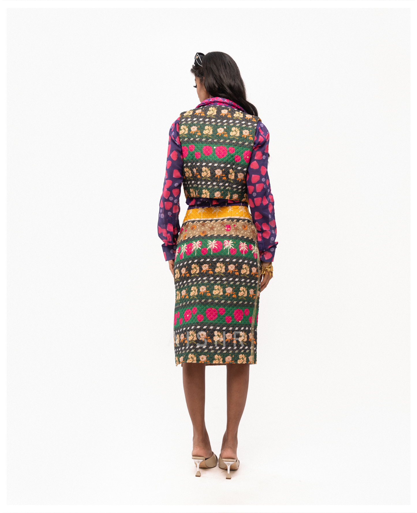 Ooty Roja Shirt with Power Quilted Skirt and Power Quilted Vest Set