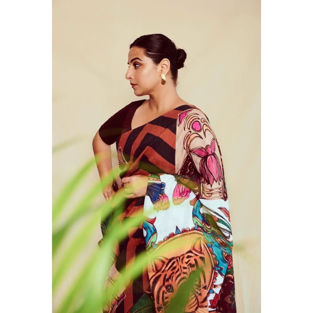 Awaz Dedo Saree
