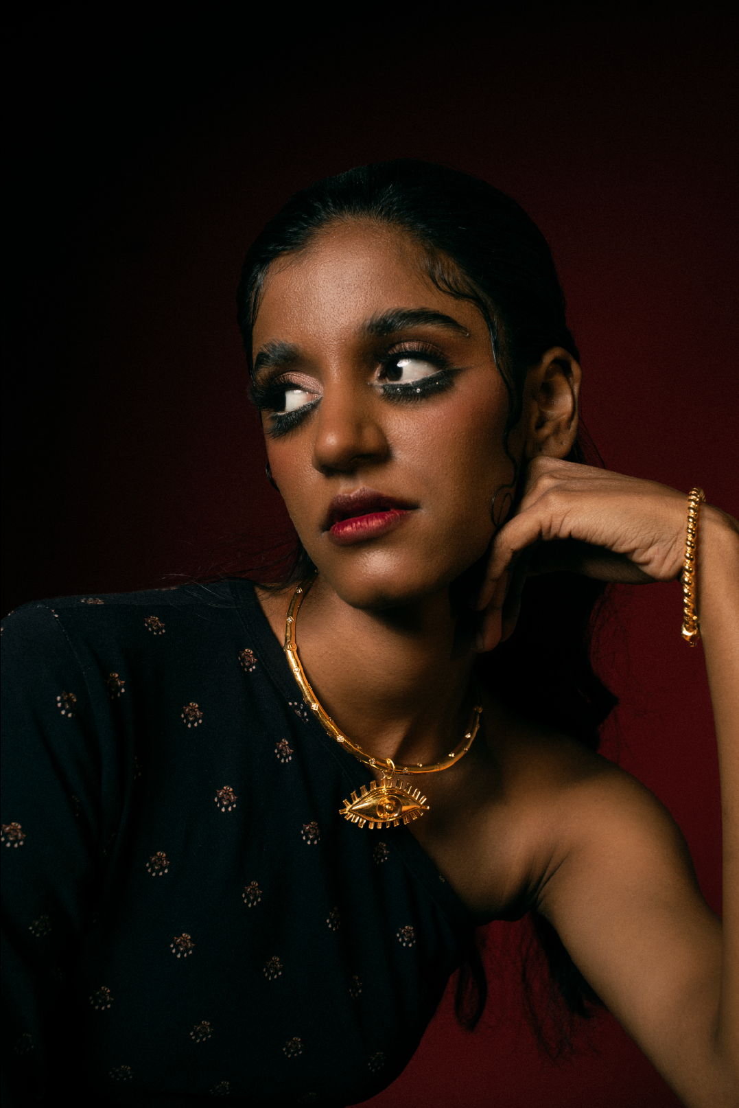 Eye Neckpiece