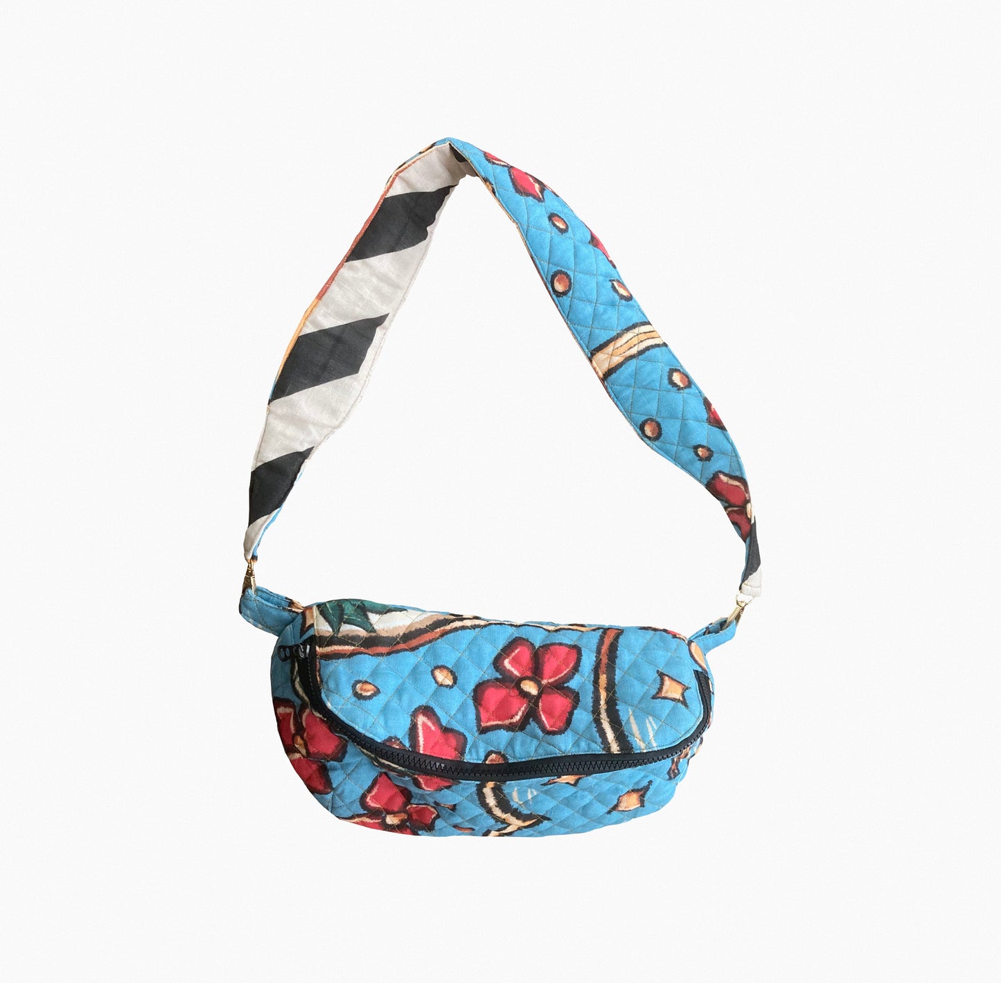 Between Sea and Sky Bag Pochette