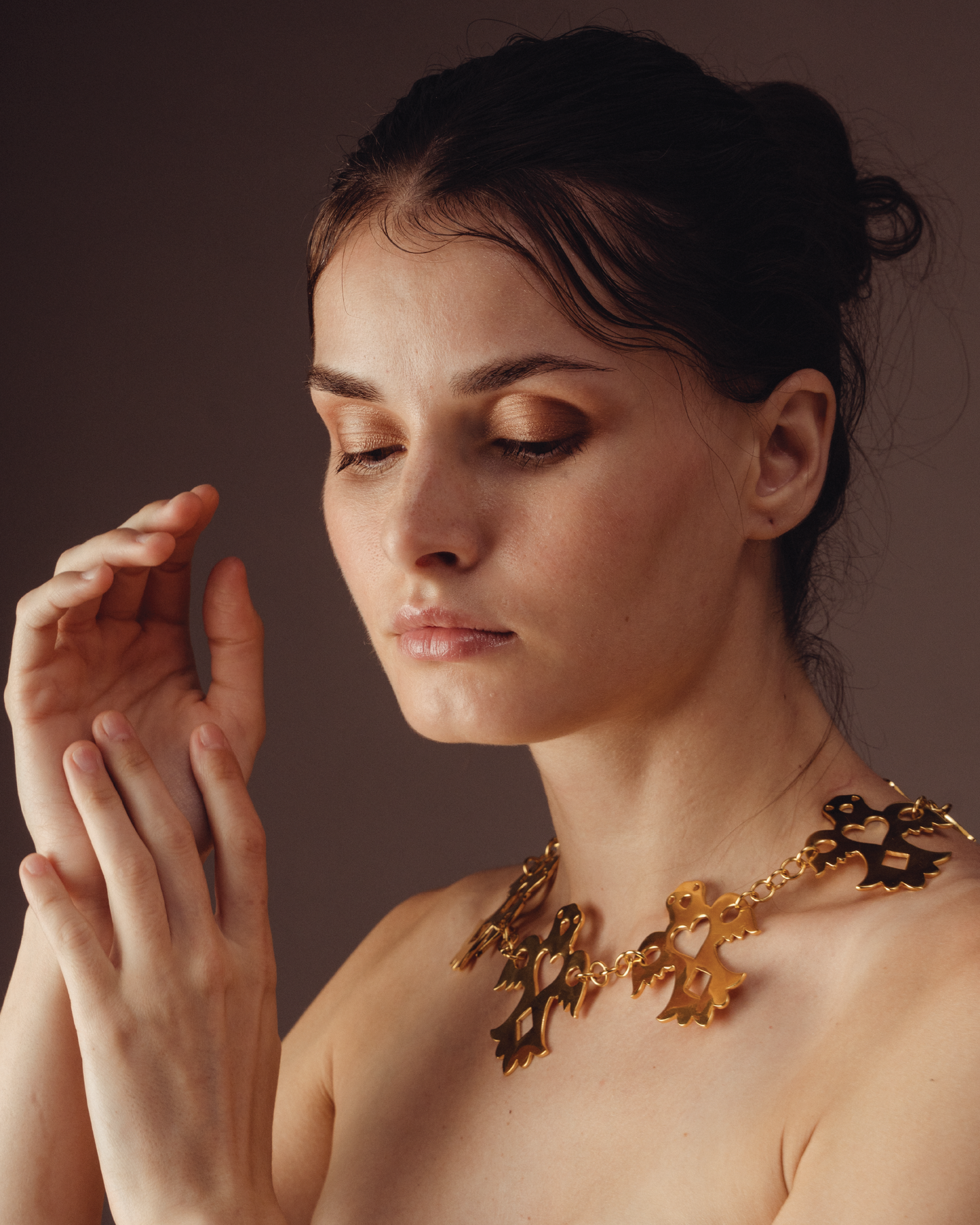 Fly High Neckpiece
