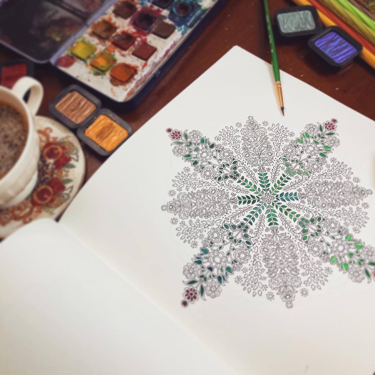 Colouring Book for Adults : Garden of Joy