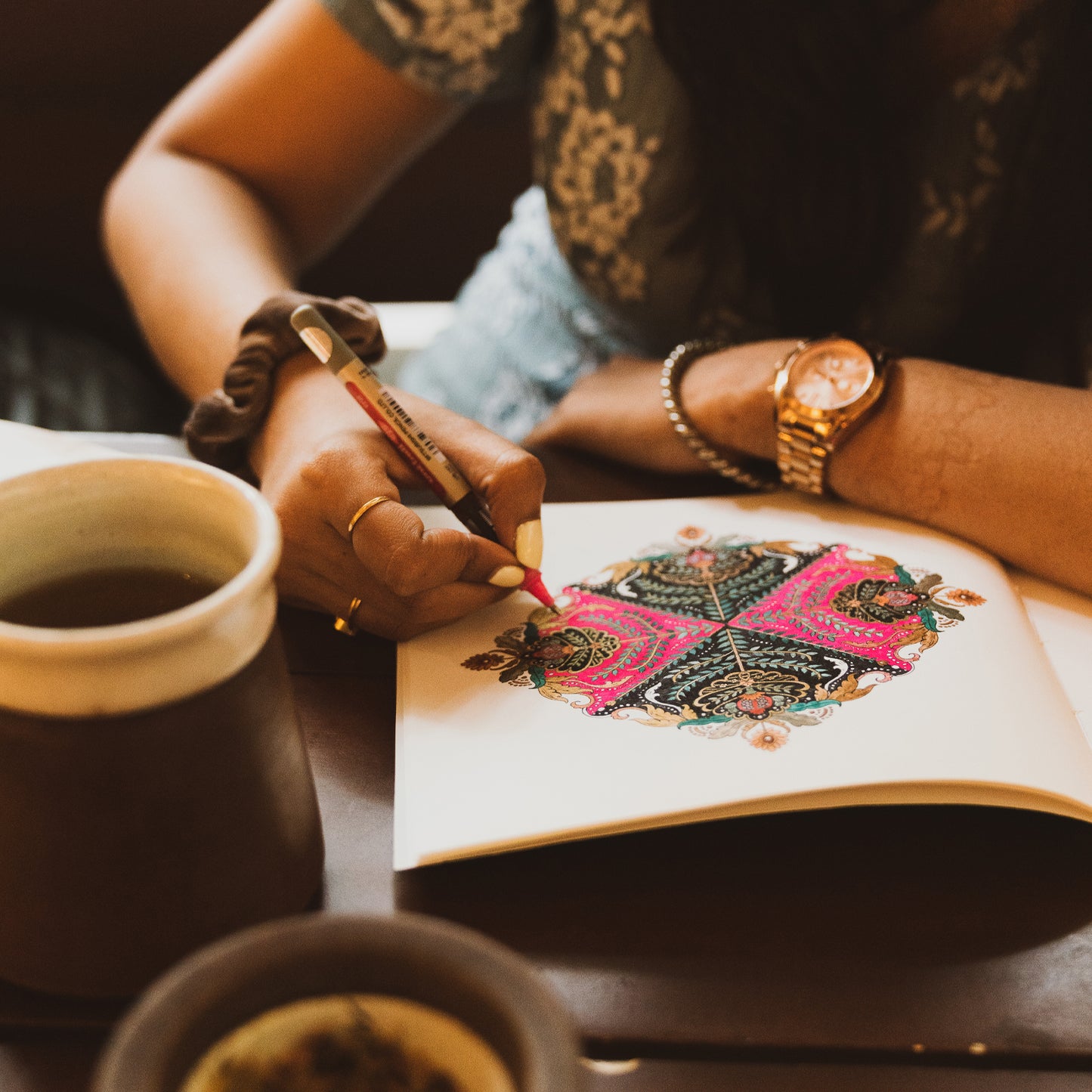 Colouring Book for Adults : Garden of Joy
